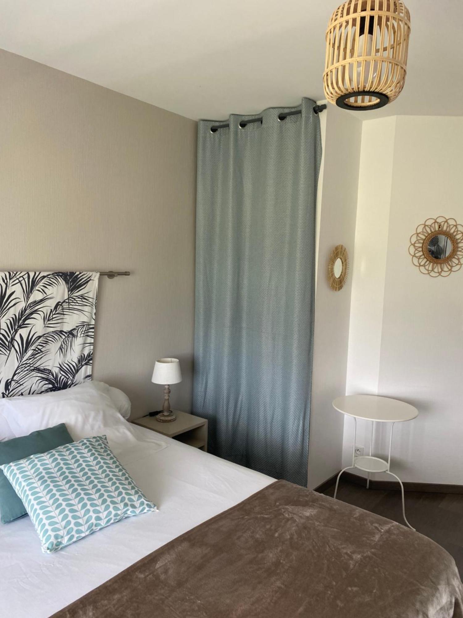 Le Relais De La Hardiesse 6Km Mont St Michel - Chambres Doubles - Suite Spa Privatif Courtils Exterior photo