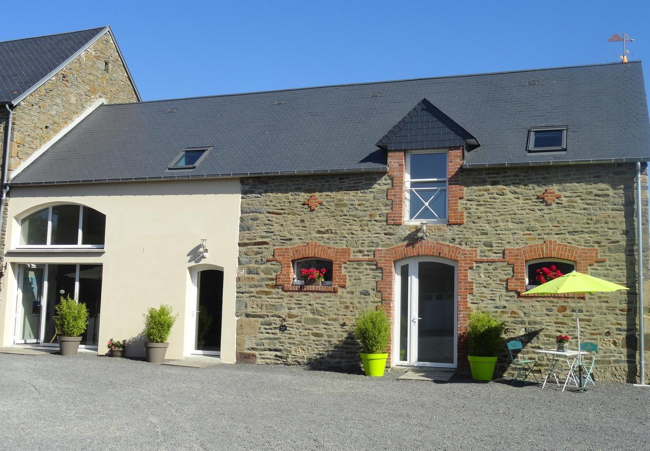 Le Relais De La Hardiesse 6Km Mont St Michel - Chambres Doubles - Suite Spa Privatif Courtils Exterior photo